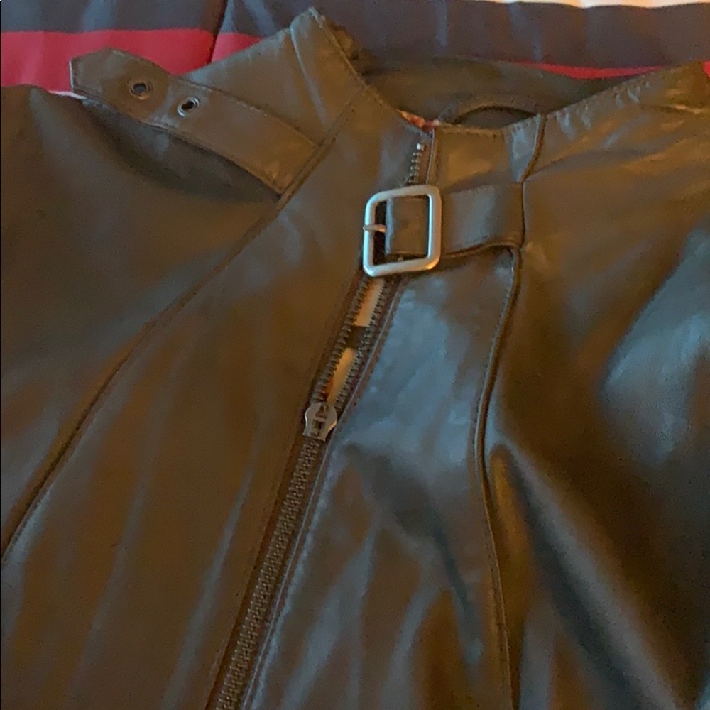 Gray Spring leather jacket - Picture 3 of 3